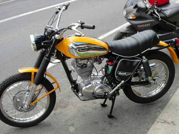 Ducati_250_Scrambler_1973.jpg
