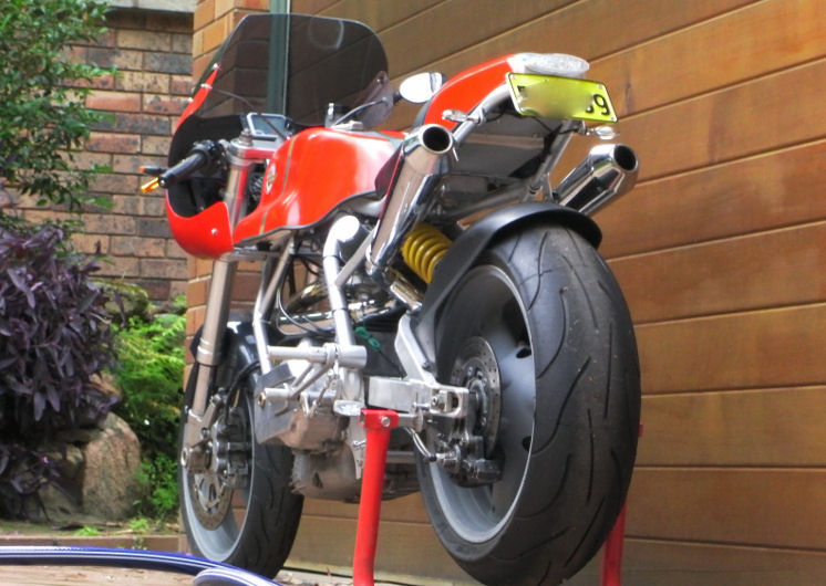 Ducati_900SS_Cafe-Racer_3.jpg