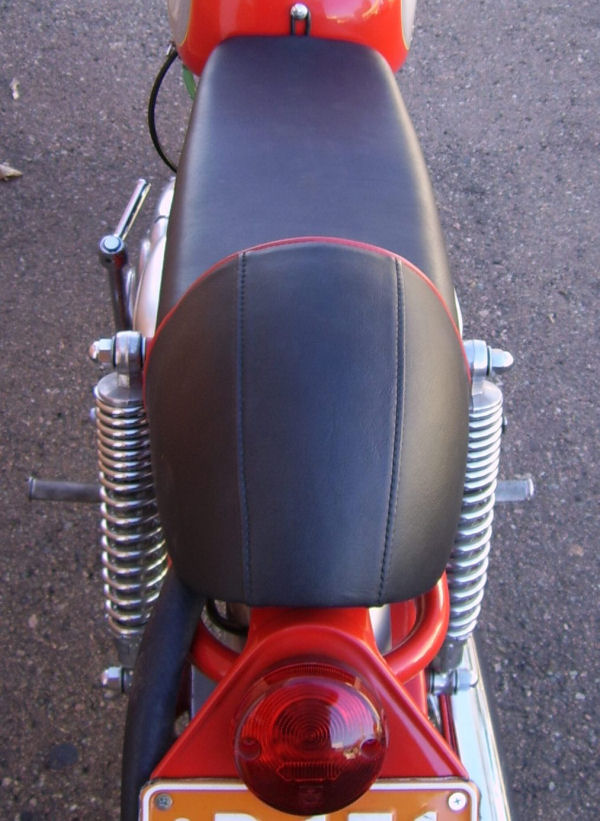 Ducati_Monza_1966_Special_1.jpg