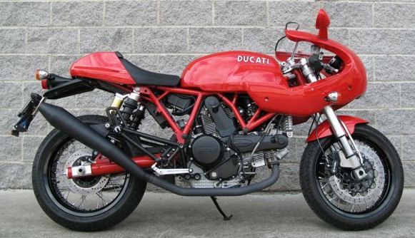 Ducati_Sport_Classic_black_exhausts.jpg